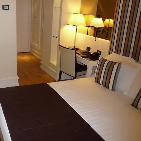 Milano & Spa***s Hotel Werona