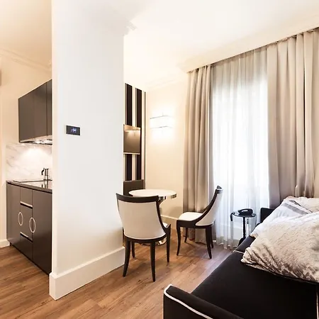 Milano & Spa***s Hotel